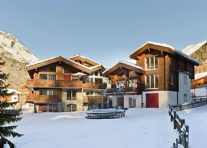 Monte Cristo Apartment *