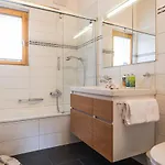 基督山小木屋旅馆