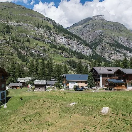 基督山小木屋旅馆 公寓 *