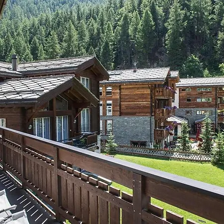 基督山小木屋旅馆