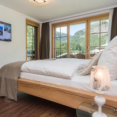 基督山小木屋旅馆